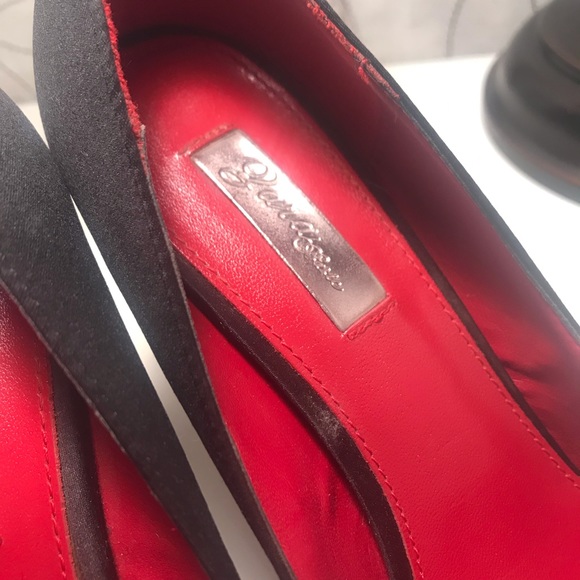 Zara Basic Black Satin peep toe heels - Picture 4 of 7